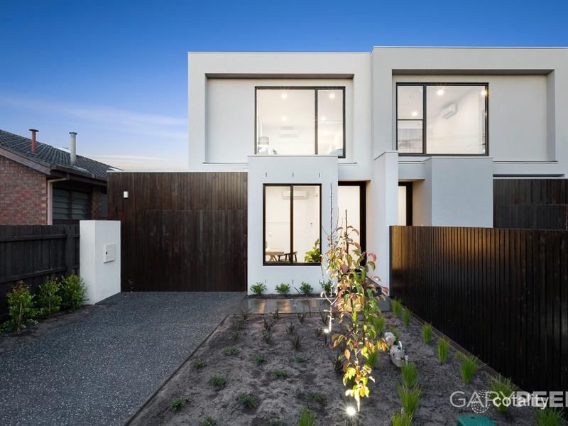 30a Narrawong Rd, Caulfield South, VIC 3162