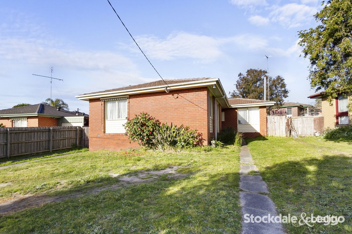6 Maple Cres, Churchill, VIC 3842