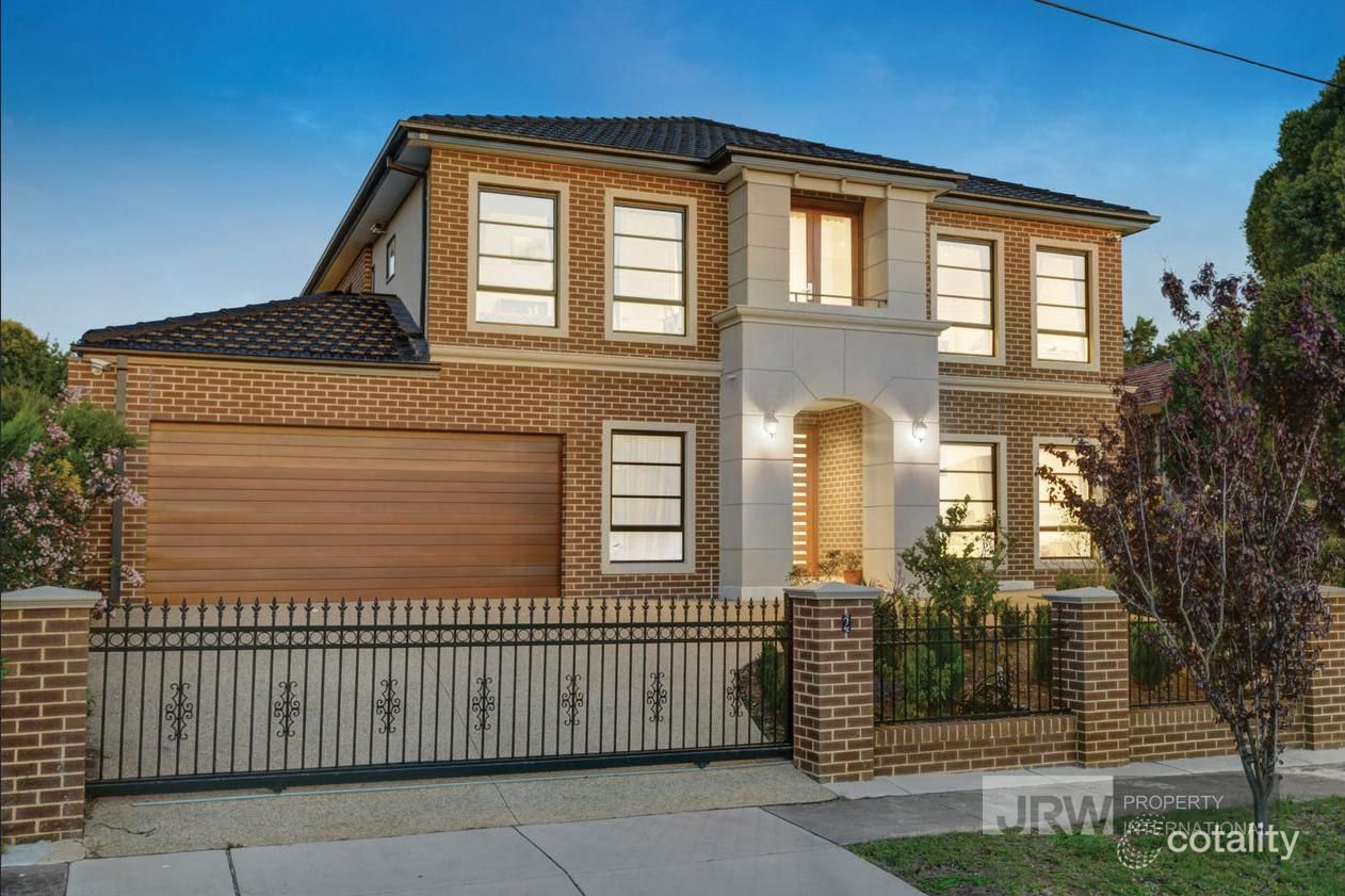2 Blossom Ct, Glen Waverley, VIC 3150