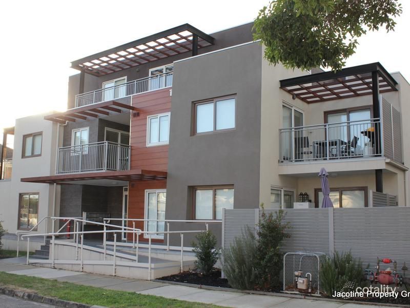 4/2c Walsh St, Ormond, VIC 3204