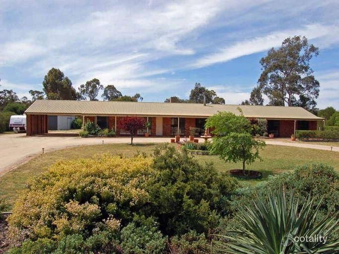 54-58 Holloway Rd Central, Stawell, VIC 3380