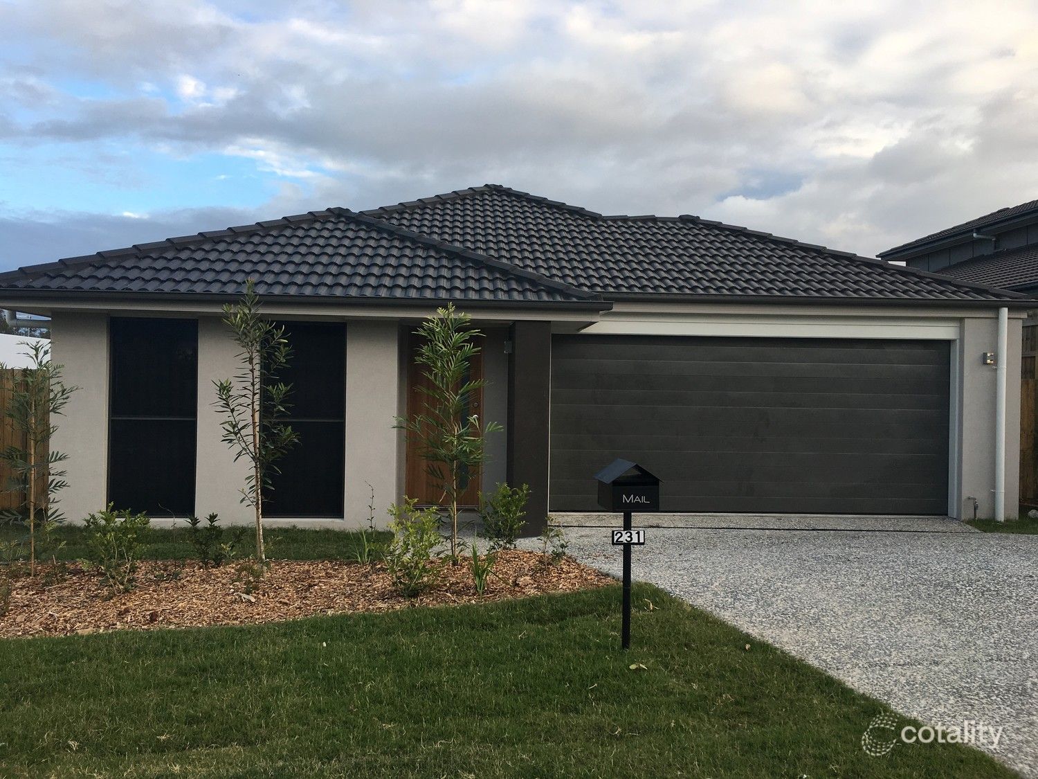 231 Edwards St, Flinders View, QLD 4305