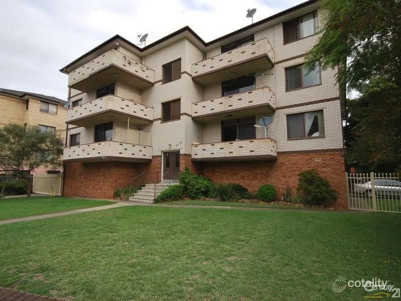 2/45-47 Kenyon St, Fairfield, NSW 2165
