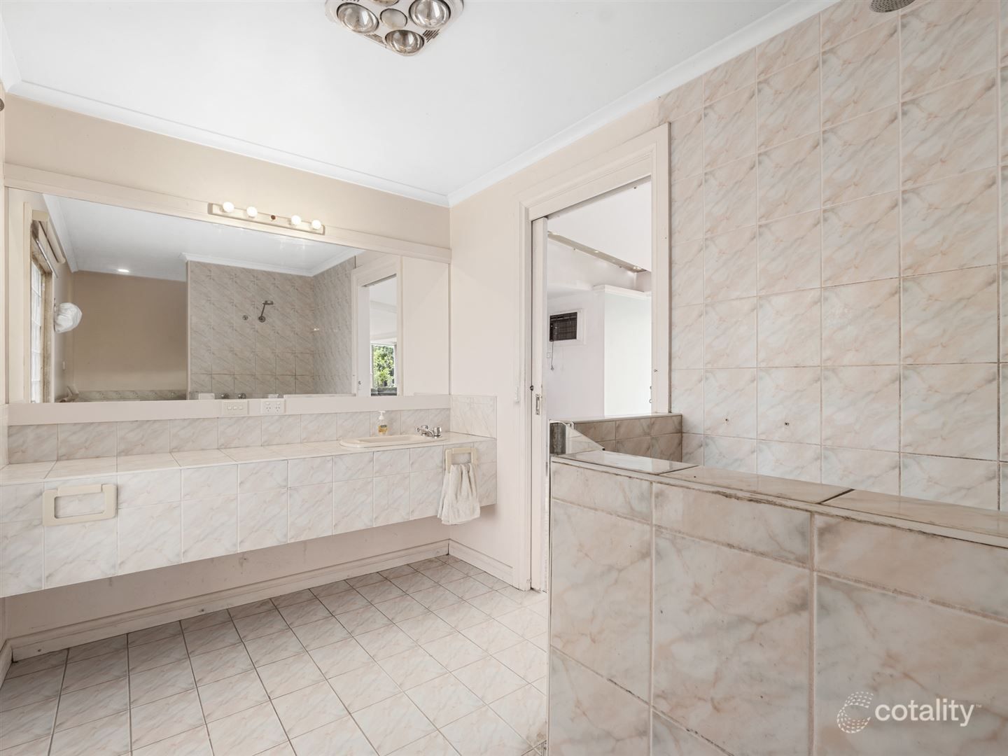 11 Mcmillan Cres, Yarram, VIC 3971