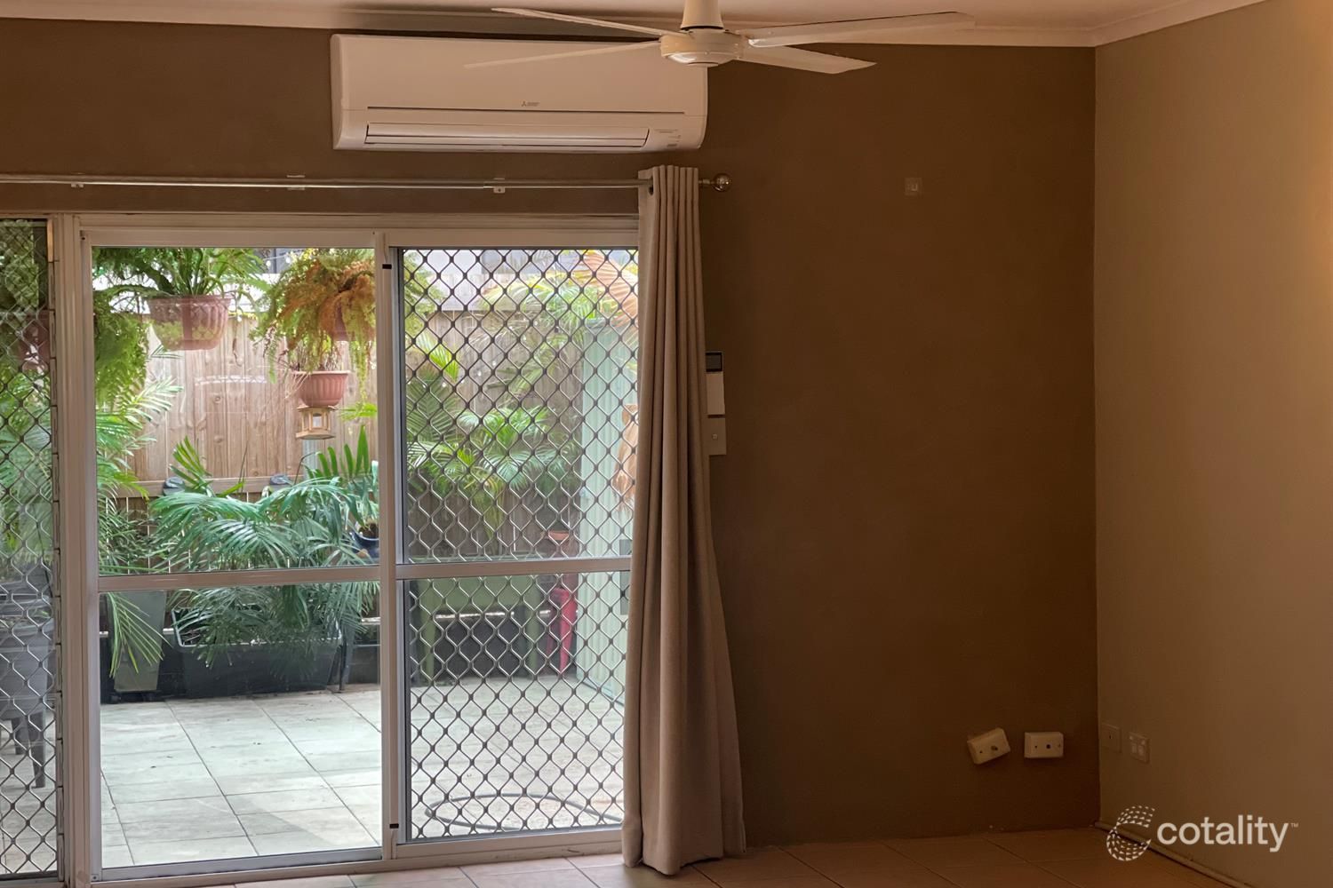 2/13 Balaclava Rd, Earlville, QLD 4870