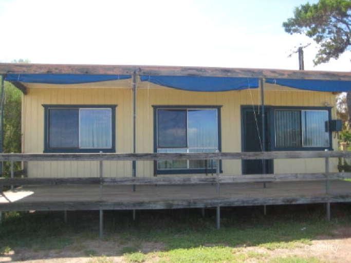 53 Kerley St, Port Broughton, SA 5522