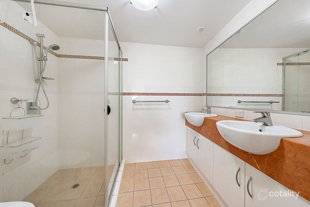 116/137 Laver Dr, Robina, QLD 4226