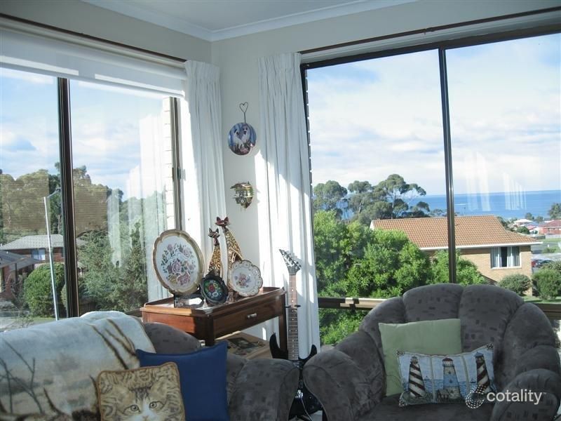 4/12 Opal Dr, Blackmans Bay, TAS 7052