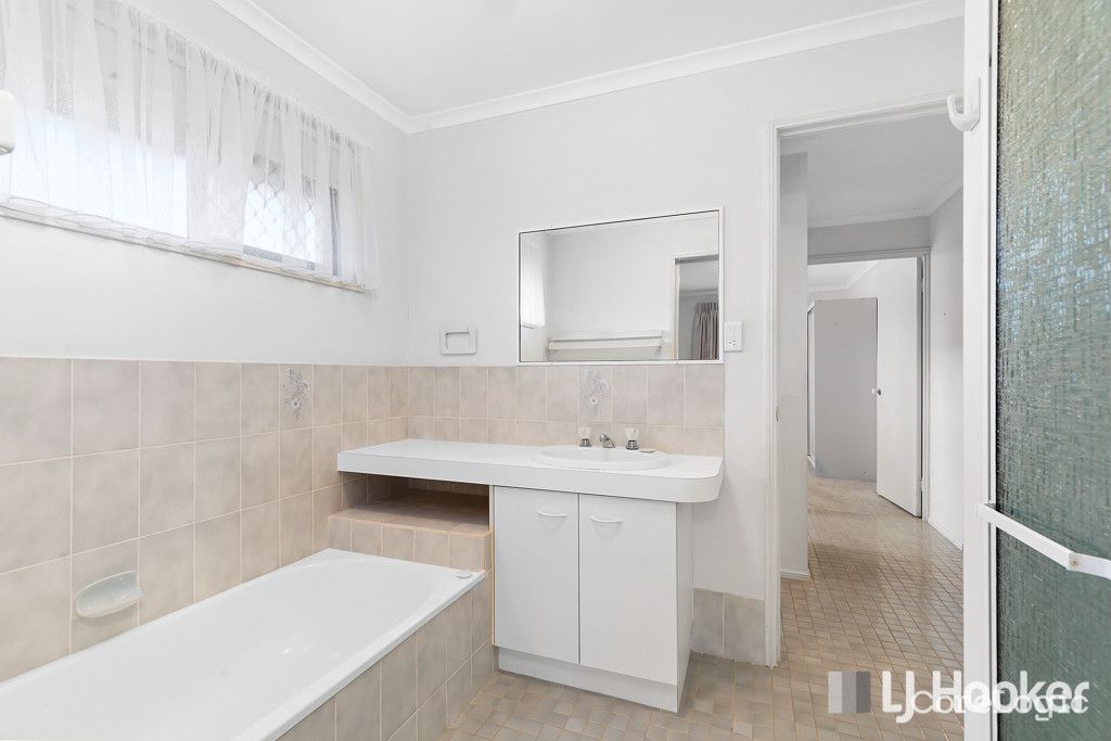 56 Beach St, Cleveland, QLD 4163