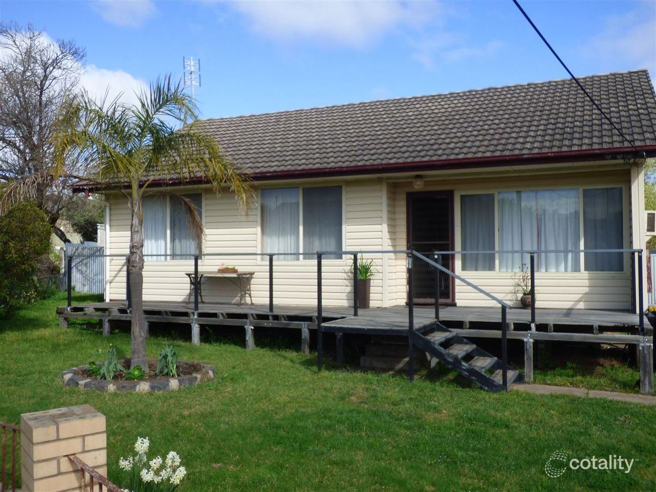 18 Freeland Ave, Stawell, VIC 3380