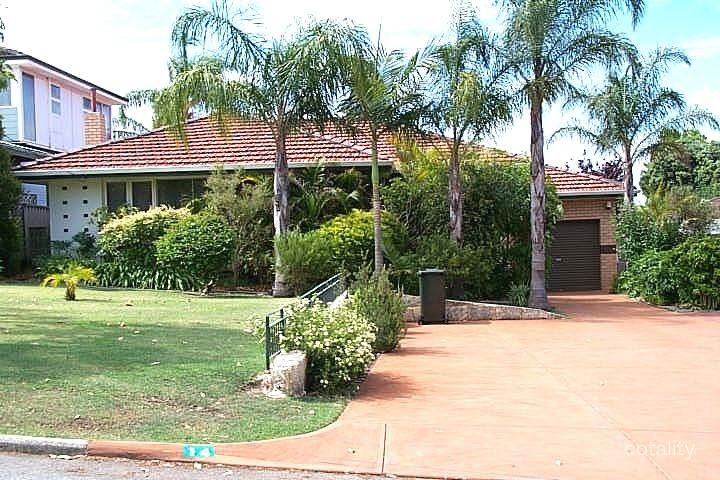 14 Polglass Way, Ardross, WA 6153