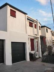 28 Emu Lane, Parkville, VIC 3052