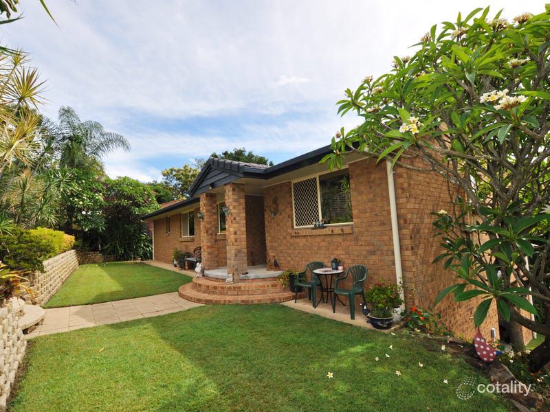 13 Overland Dr, Edens Landing, QLD 4207