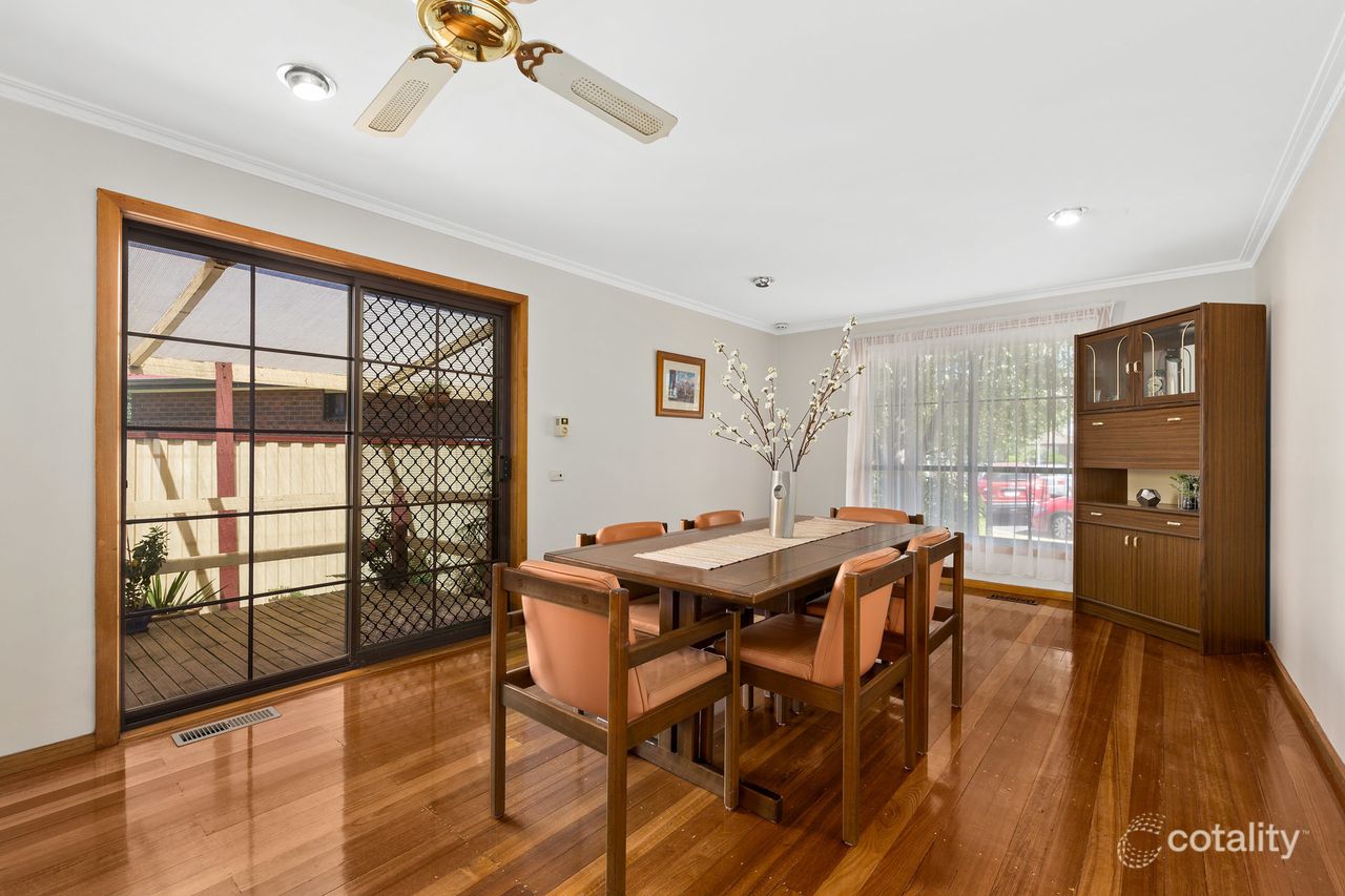 1/2 Pearl Ct, Mill Park, VIC 3082