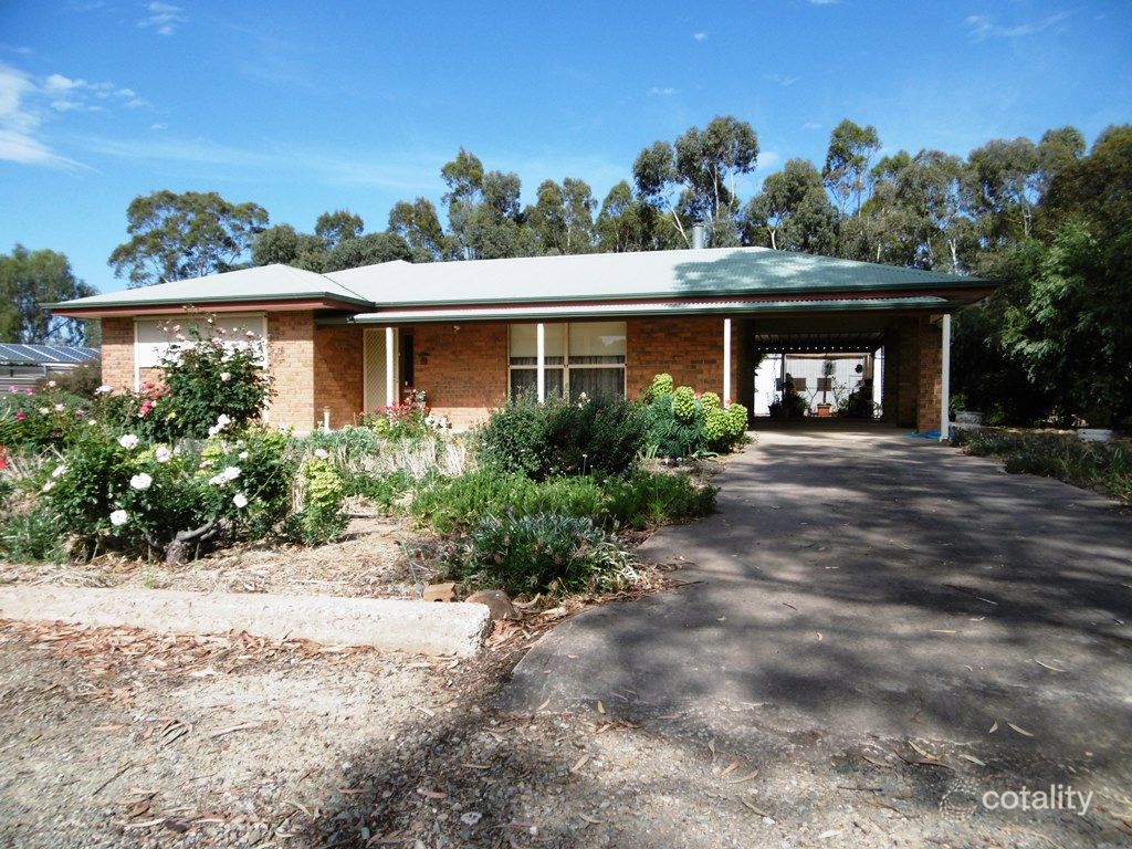 41 West Tce, Laura, SA 5480