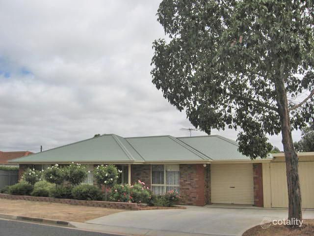 2 Headingley St, Hope Valley, SA 5090