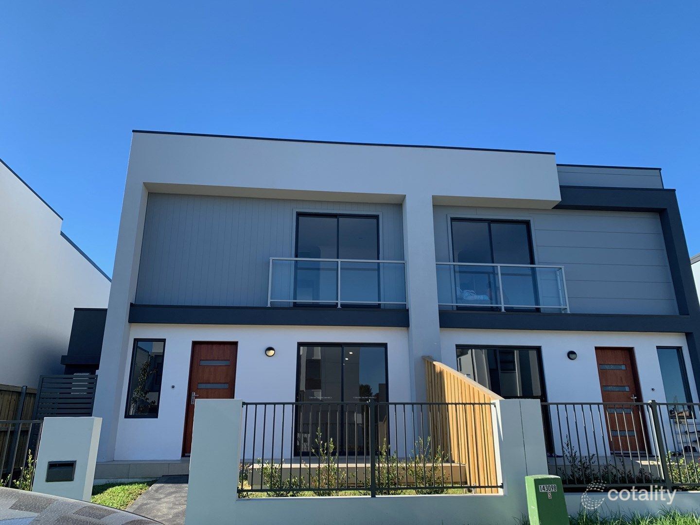 39 Kingsdale Ave, Catherine Field, NSW 2557