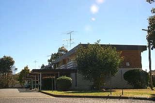 9 Whitefriars St, Rockville, QLD 4350