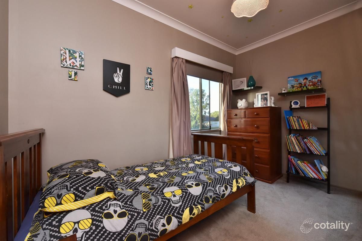 84 Desmond St, Cessnock, NSW 2325