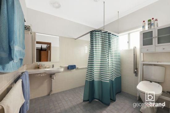 11 Belbowrie St, Canton Beach, NSW 2263