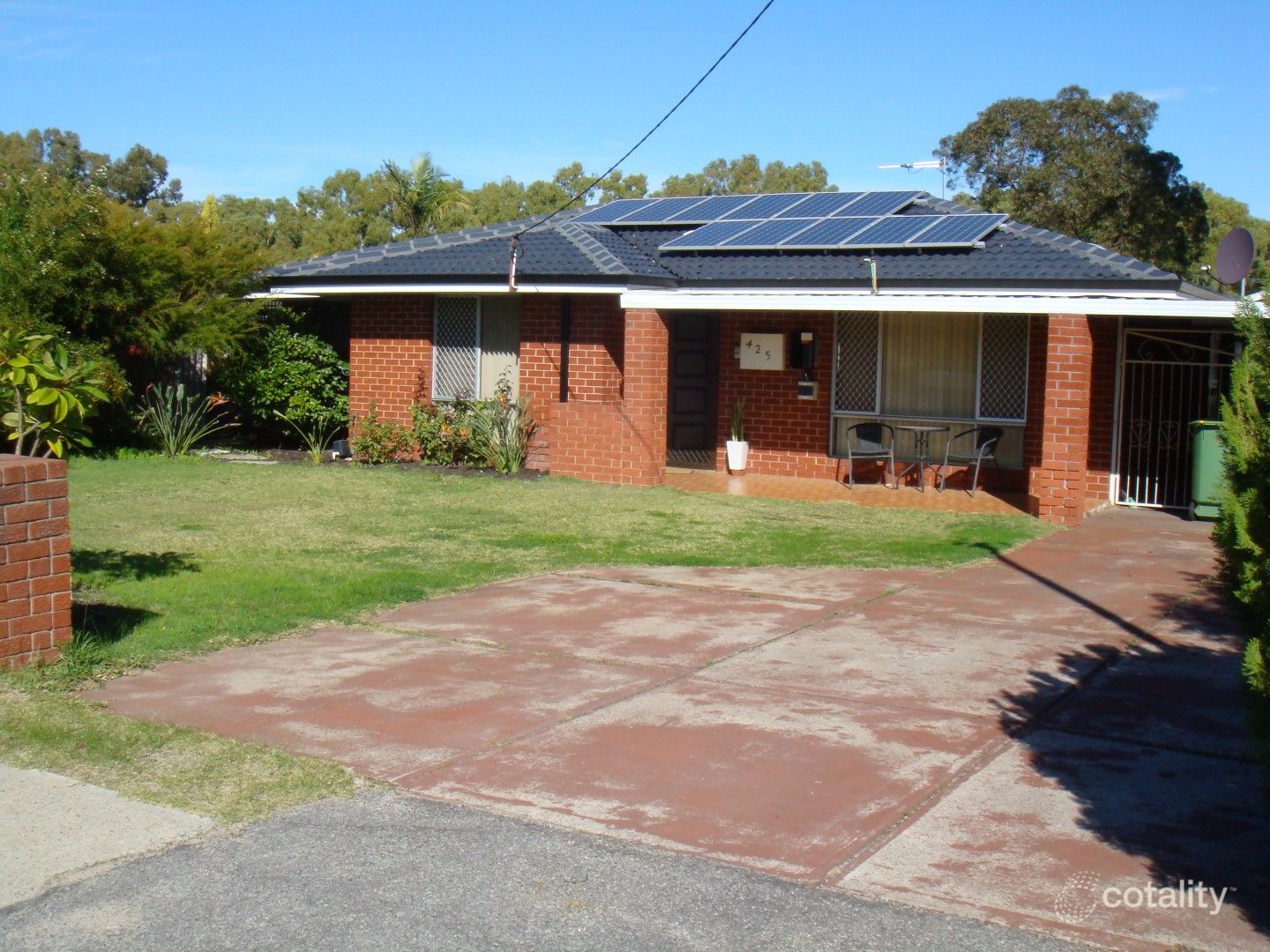 425 Bickley Rd, Kenwick, WA 6107