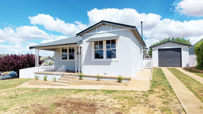2 Gallipoli Ave, Junee, NSW 2663