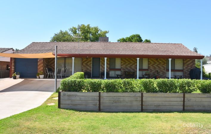 11 Logan St, Moree, NSW 2400