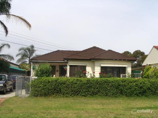 53 Weir Cres, Lurnea, NSW 2170