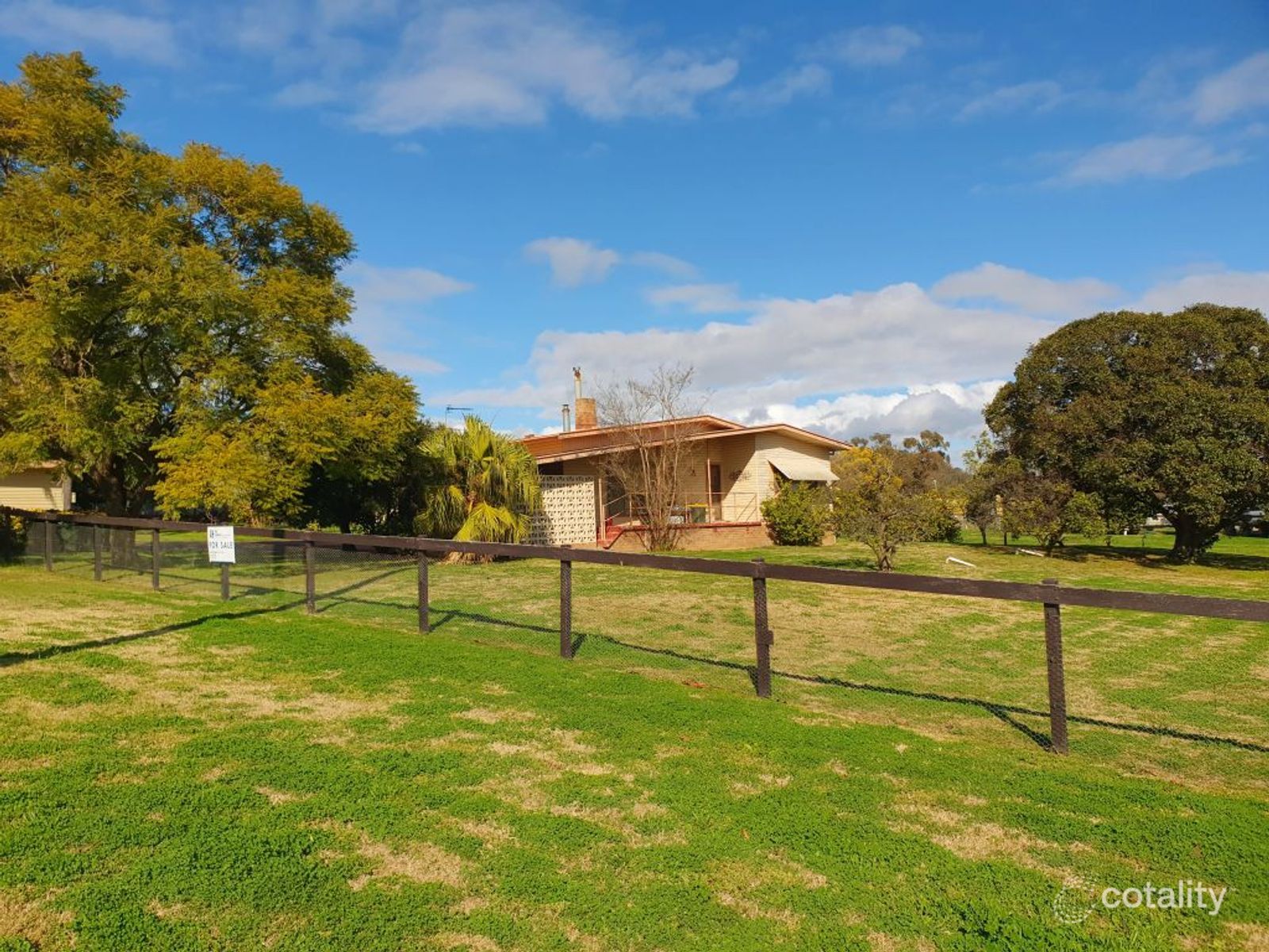 83 St Andrews St, Aberdeen, NSW 2336