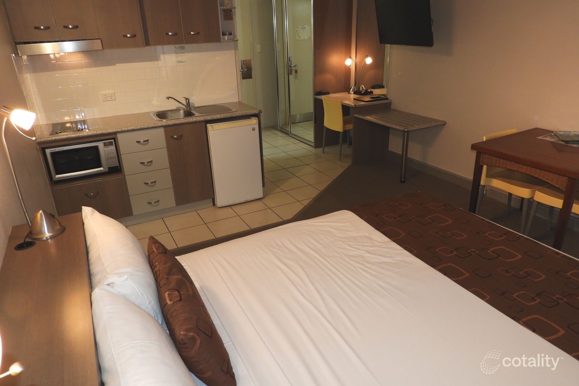 63-64 The Strand, North Ward, QLD 4810