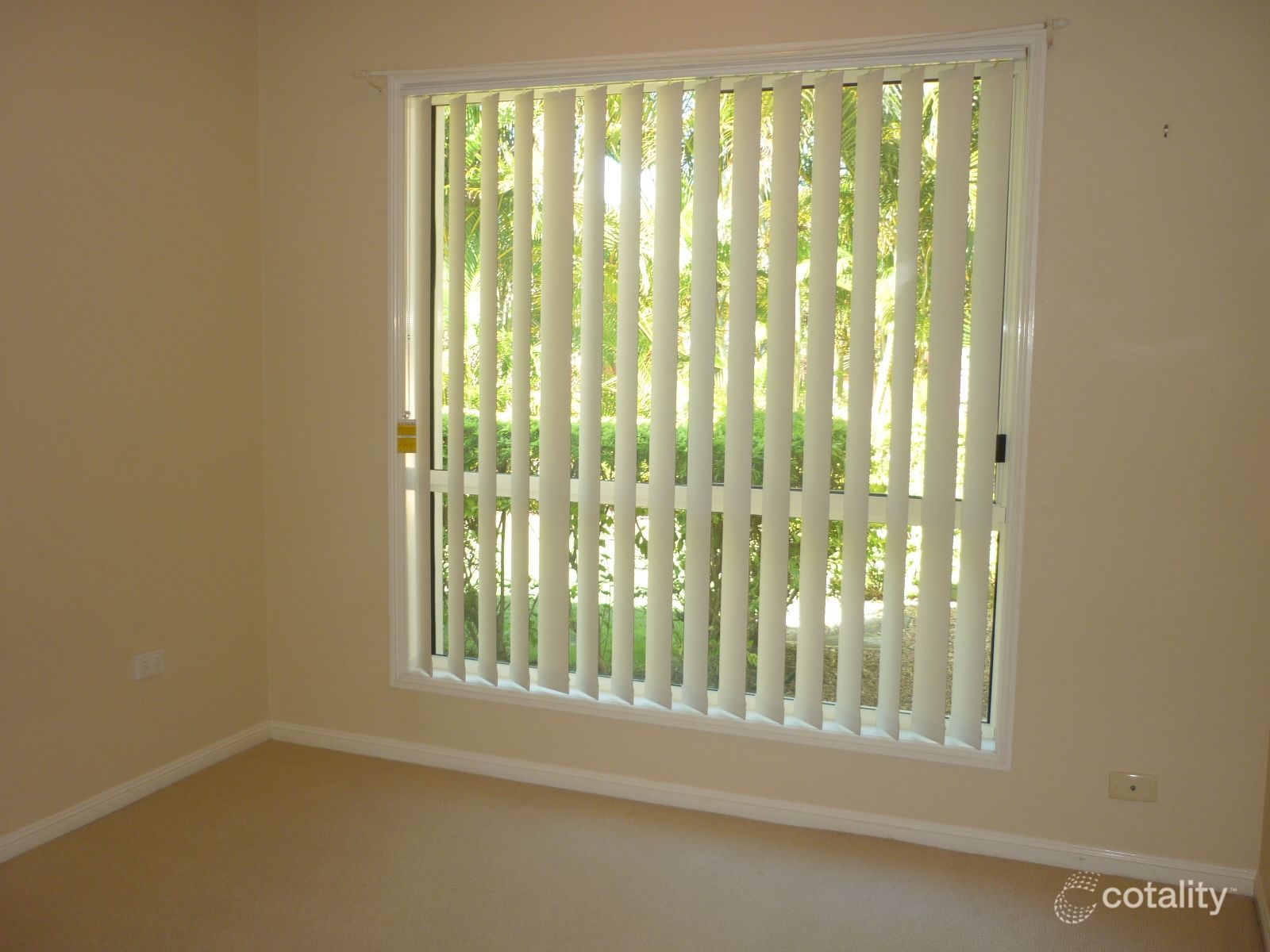 9/3 Camphor Wood Ct, Robina, QLD 4226