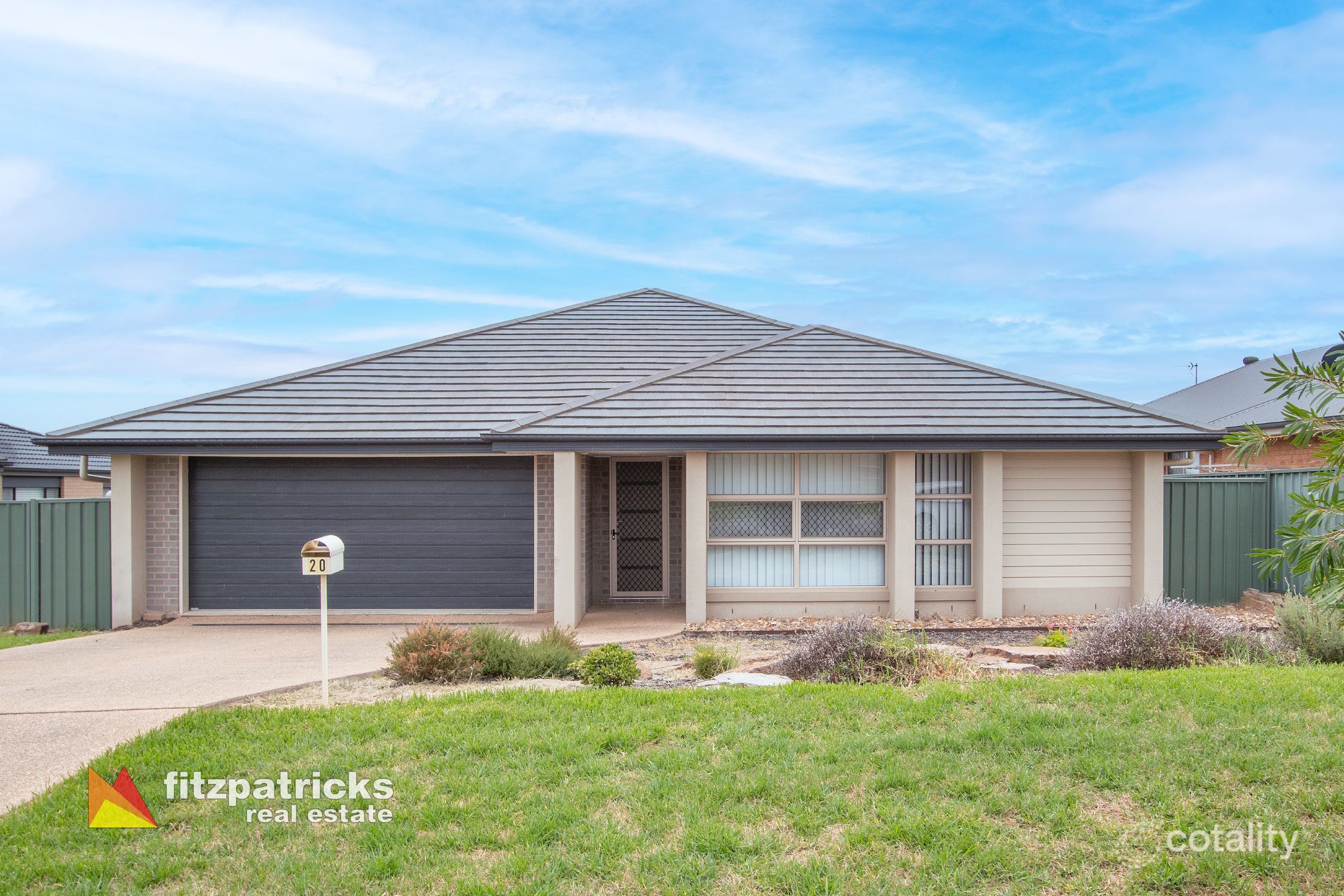 20 Hazelwood Dr, Forest Hill, NSW 2651