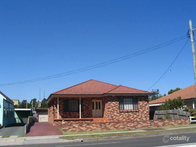 195 Princes Hwy, Unanderra, NSW 2526
