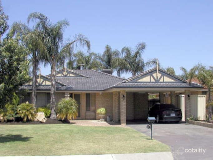 6 Redheart Dr, Thornlie, WA 6108