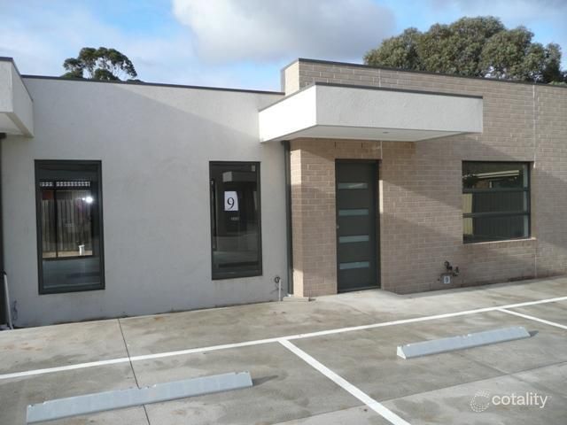 9/25 Deutgam St, Werribee, VIC 3030