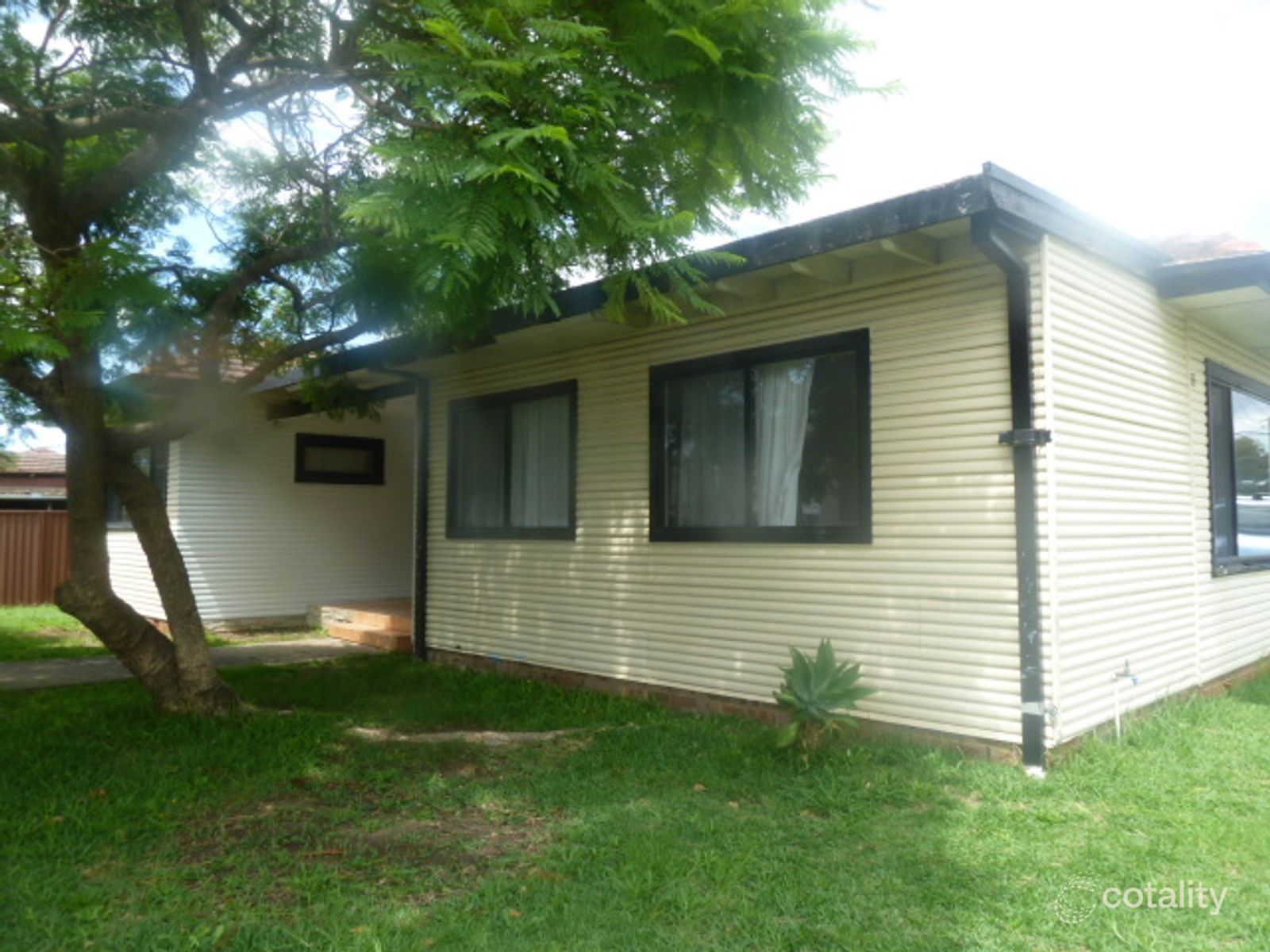 55 Tempe St, Greenacre, NSW 2190
