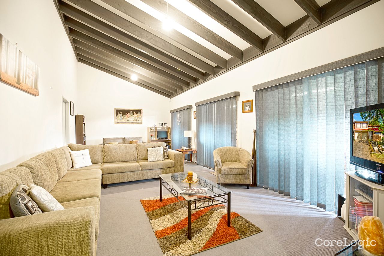 21 Dixon St, Abbotsbury, NSW 2176