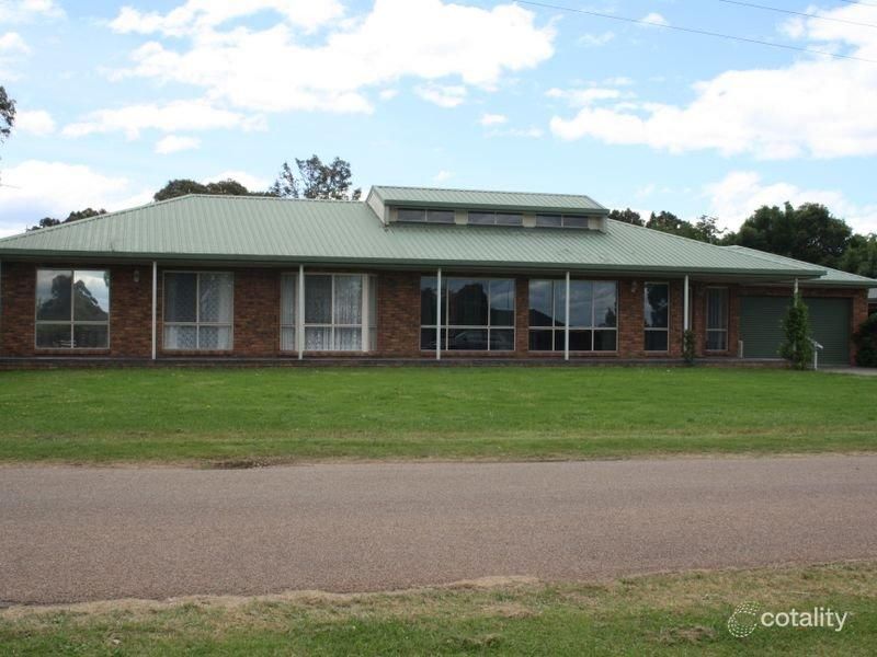 28 Counihan St, Wy Yung, VIC 3875