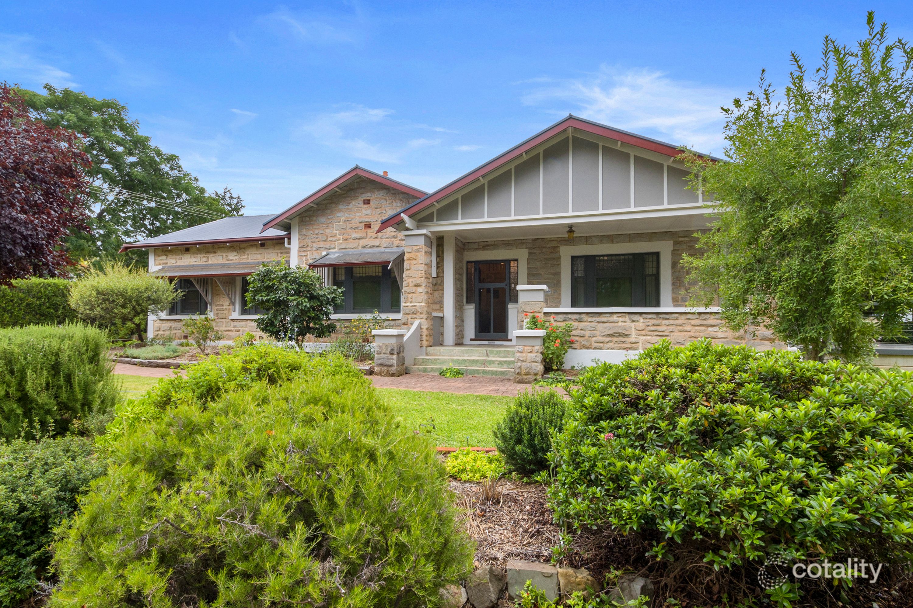 21 Burton St, Clare, SA 5453