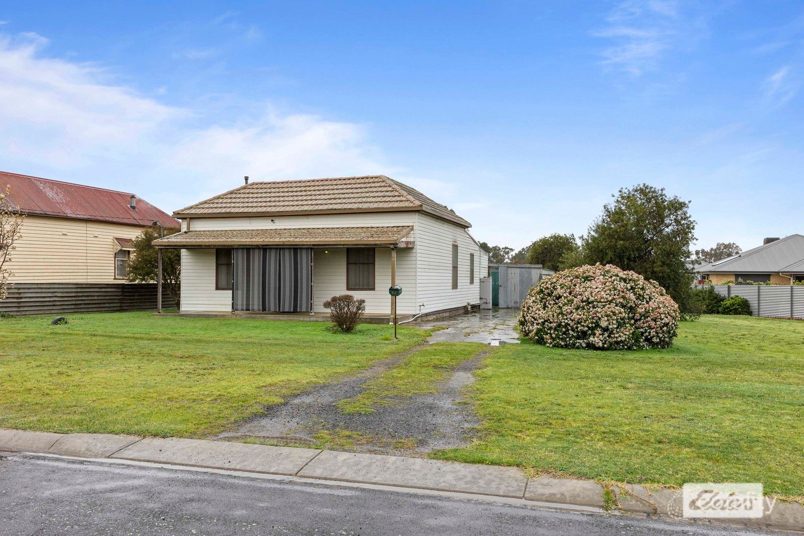 54 King St, Ararat, VIC 3377