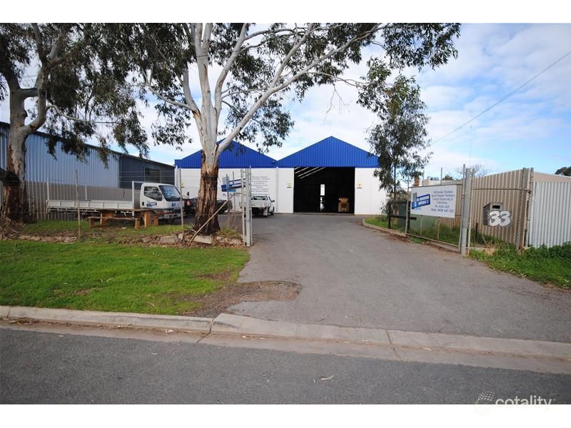 33 Ninth St, Wingfield, SA 5013