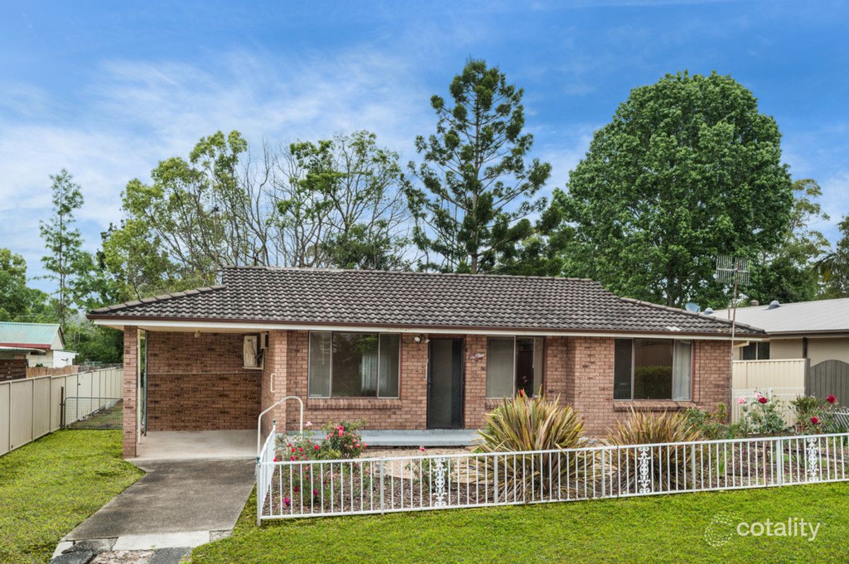 4 Hamilton Cl, Niagara Park, NSW 2250