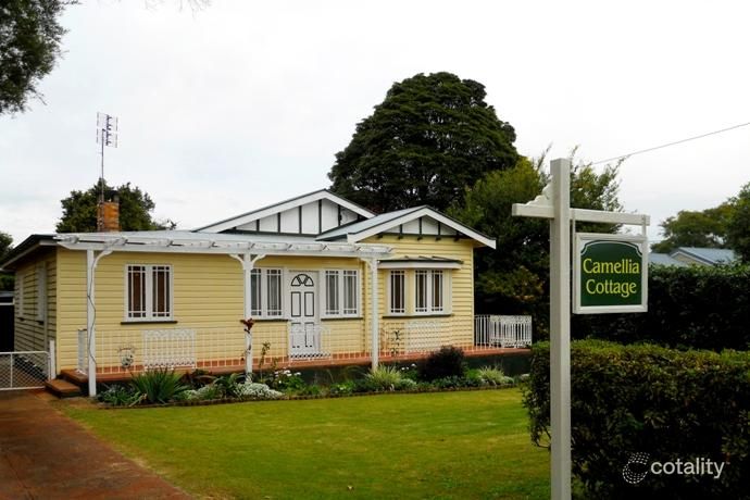 22 Crown St, Rangeville, QLD 4350