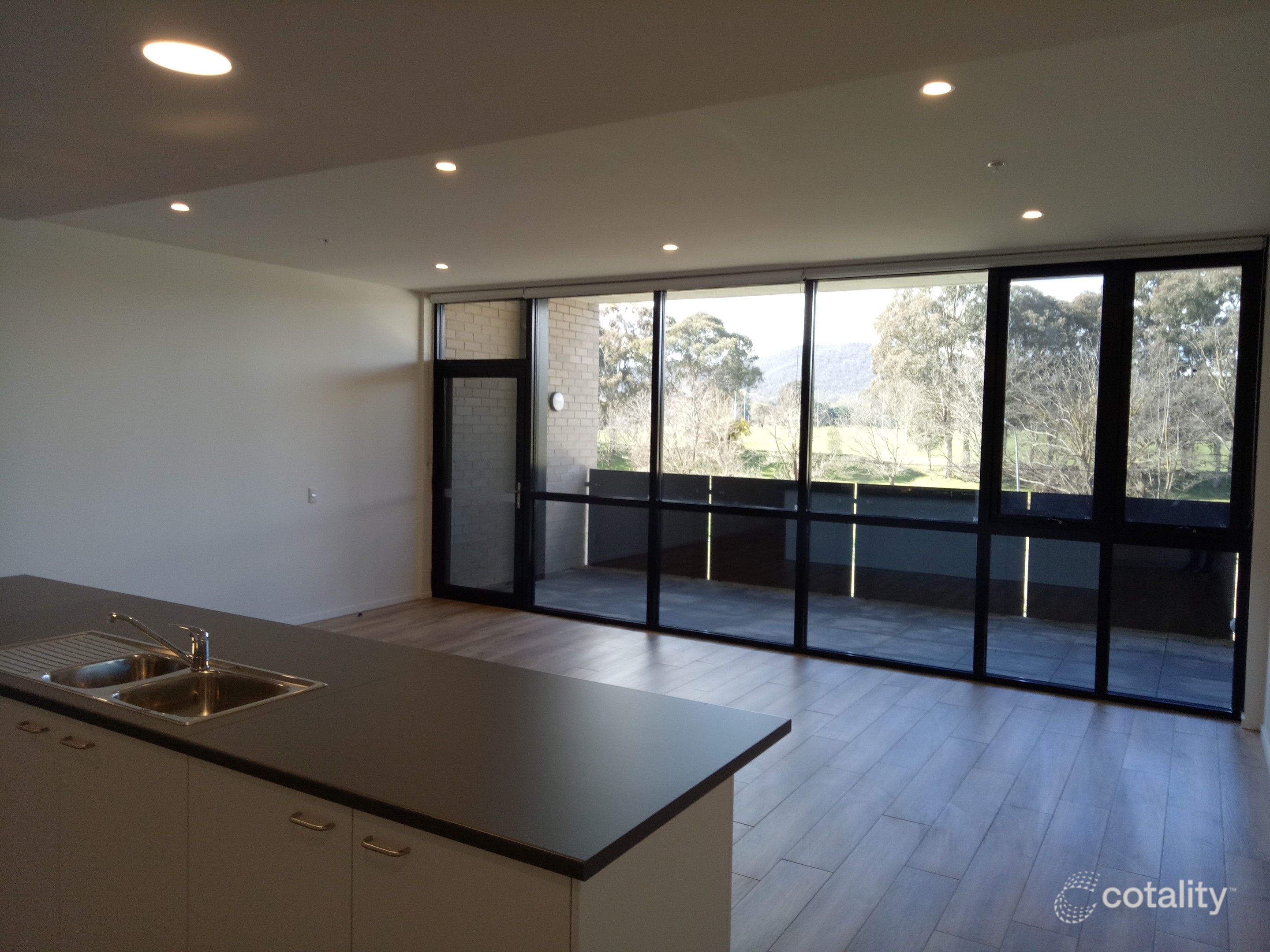 8 Hawdon Pl, Dickson, ACT 2602