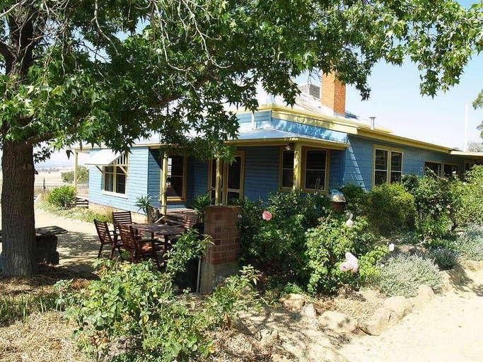 69 Brucedale Dr, Brucedale, NSW 2650