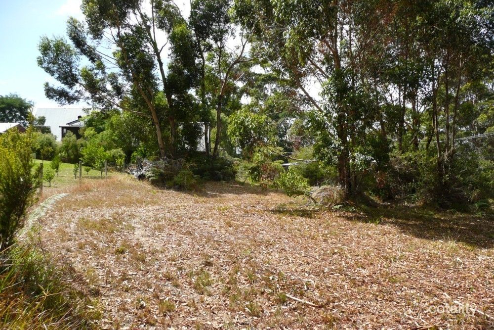 20 Iluka Ave, Ocean Beach, WA 6333