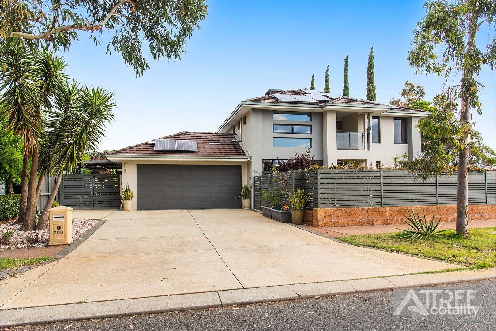 200 Wright Rd, Harrisdale, WA 6112