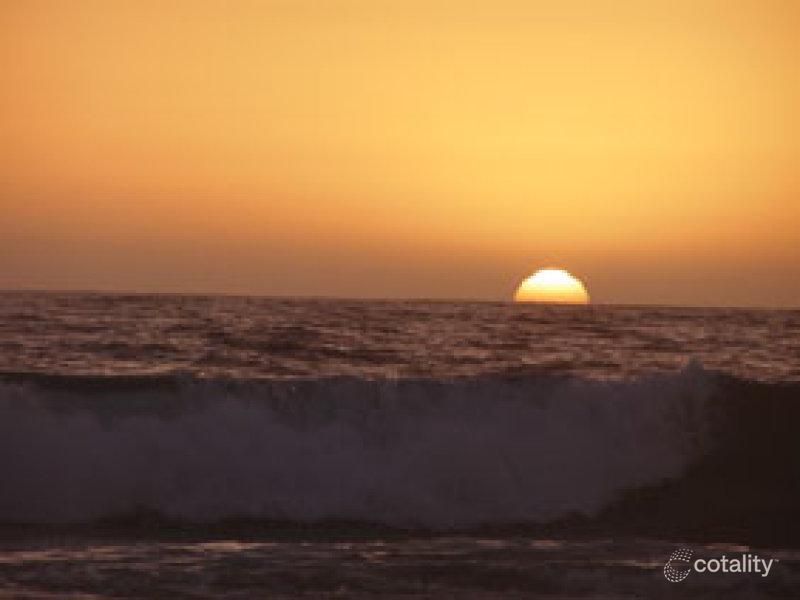 5 Abrolhos Cl, Greenough, WA 6532