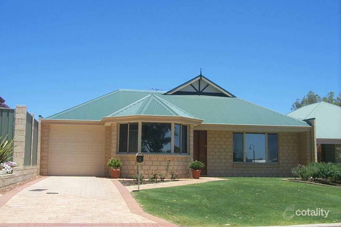 7 Inn Cl, Bibra Lake, WA 6163