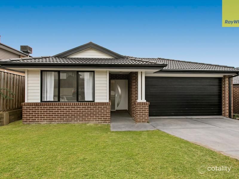 3 Nutmeg Cl, Berwick, VIC 3806